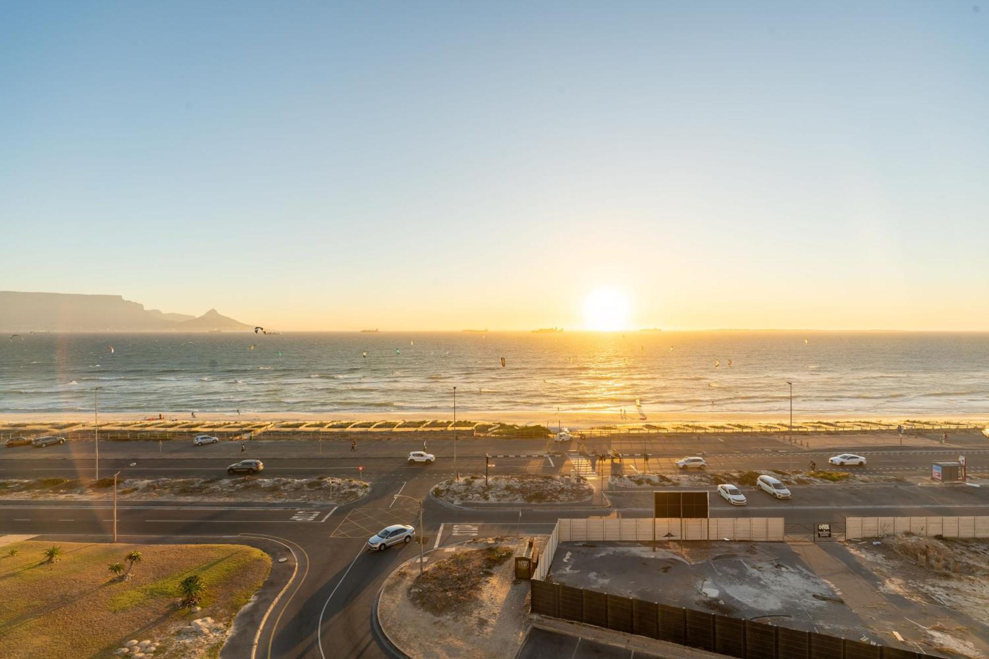 Ekapa-beachfront In Blouberg Apartment