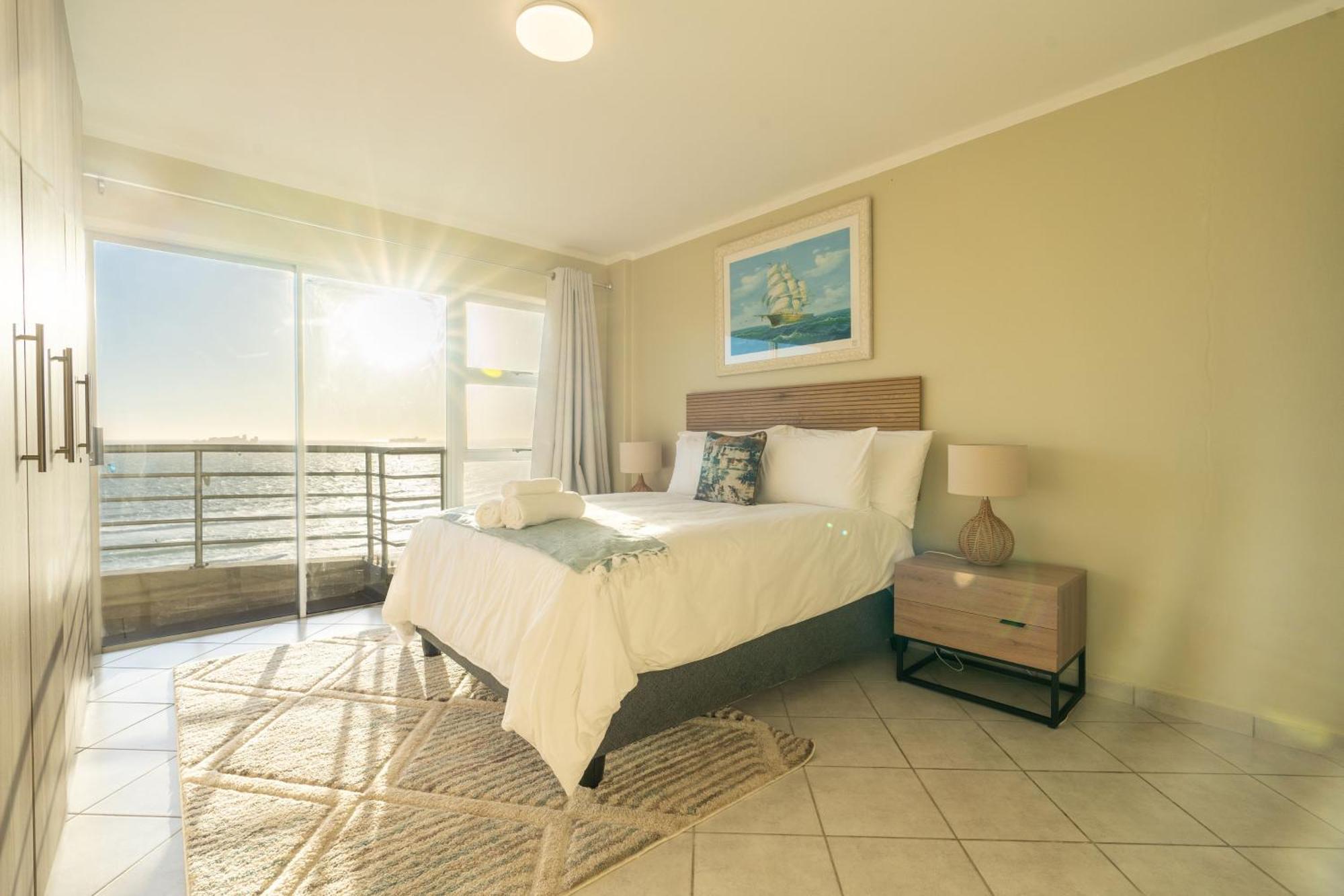 Ekapa-beachfront In Blouberg * Cape Town