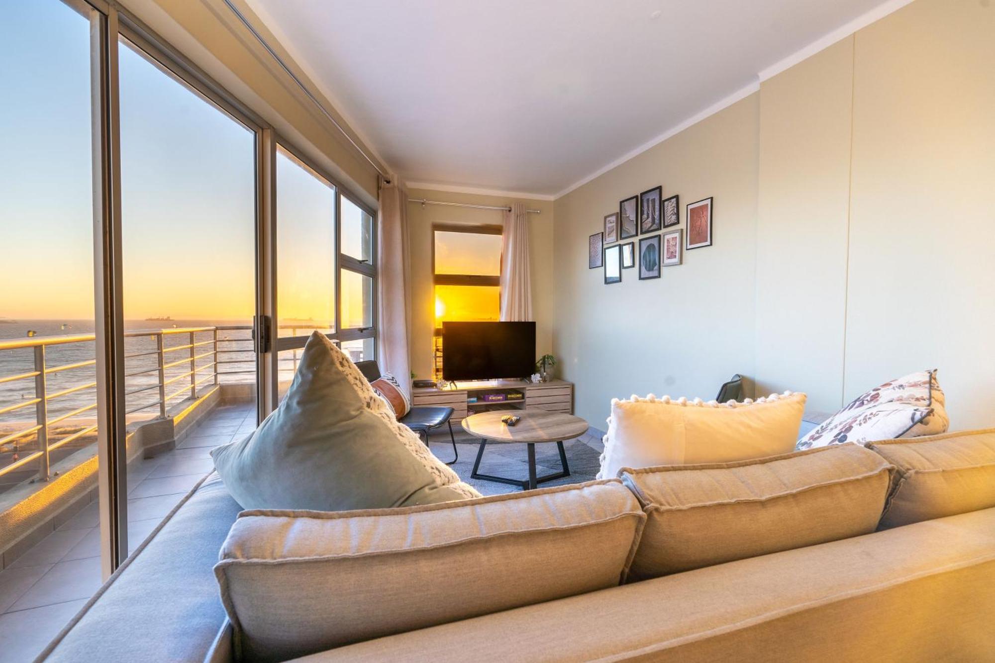 Ekapa-beachfront In Blouberg Apartment